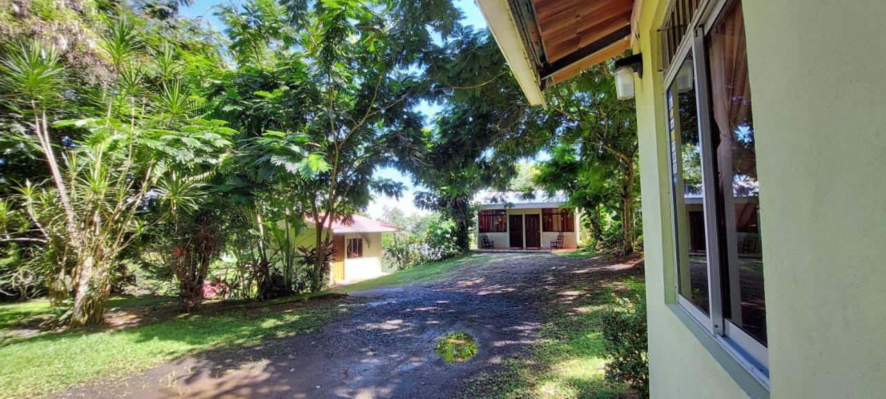 Hostal Y Cabinas Anita-And Rafting Tour! Siqurres Da Alegria ภายนอก รูปภาพ